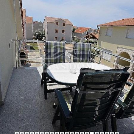 Apartman Niko Und Gaby Vodice Buitenkant foto