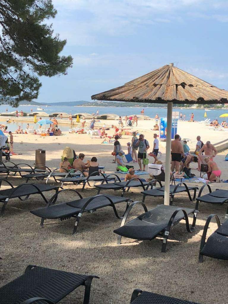 Apartman Niko Und Gaby Vodice Buitenkant foto